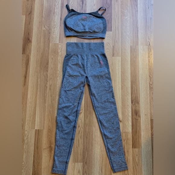 Gymshark Dusky Pink/Gray Flex Sports Bra & Leggings Set - Picture 3 of 9